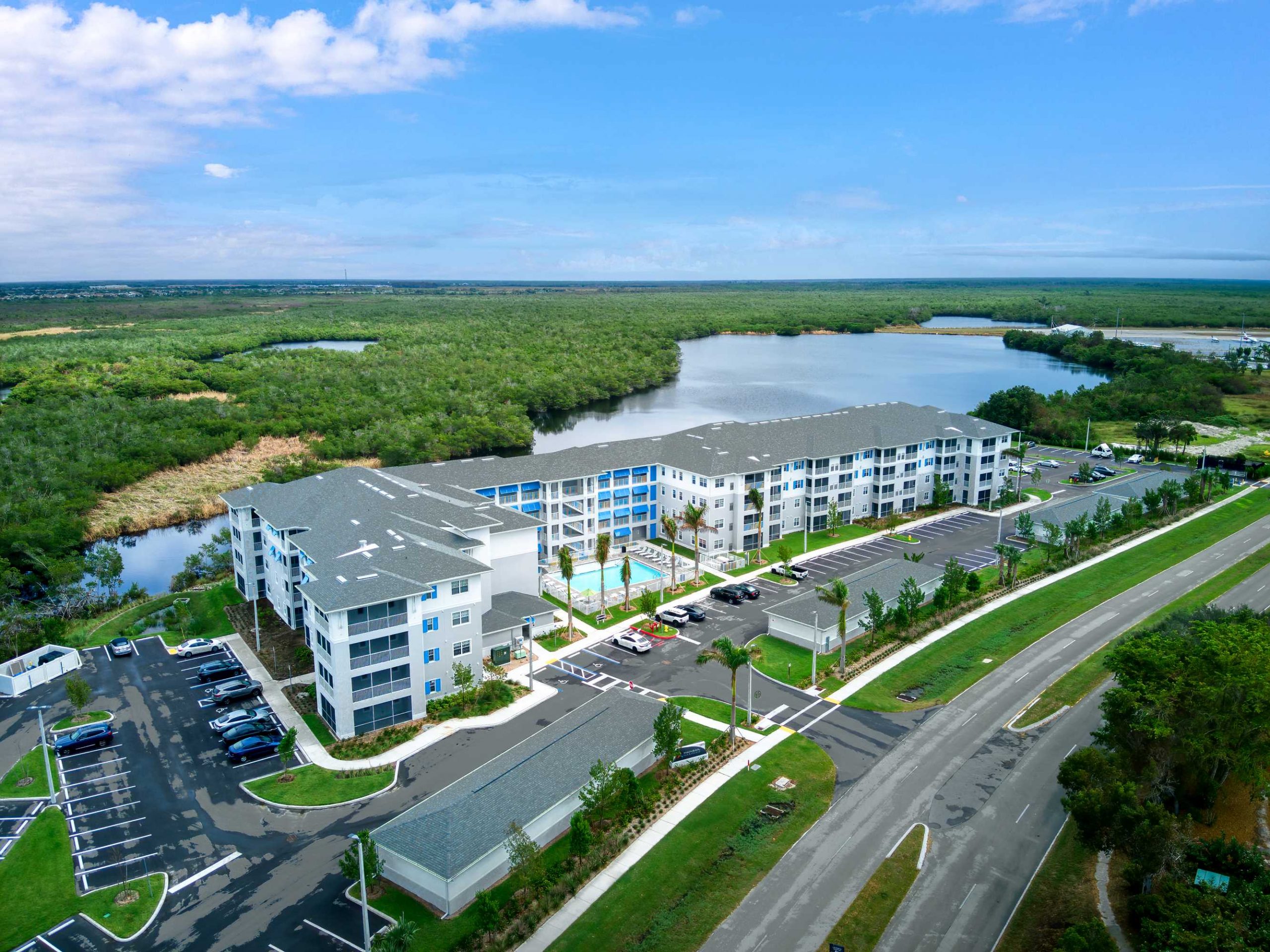 2NFocus_Mainsail_sm_13_#_ rs